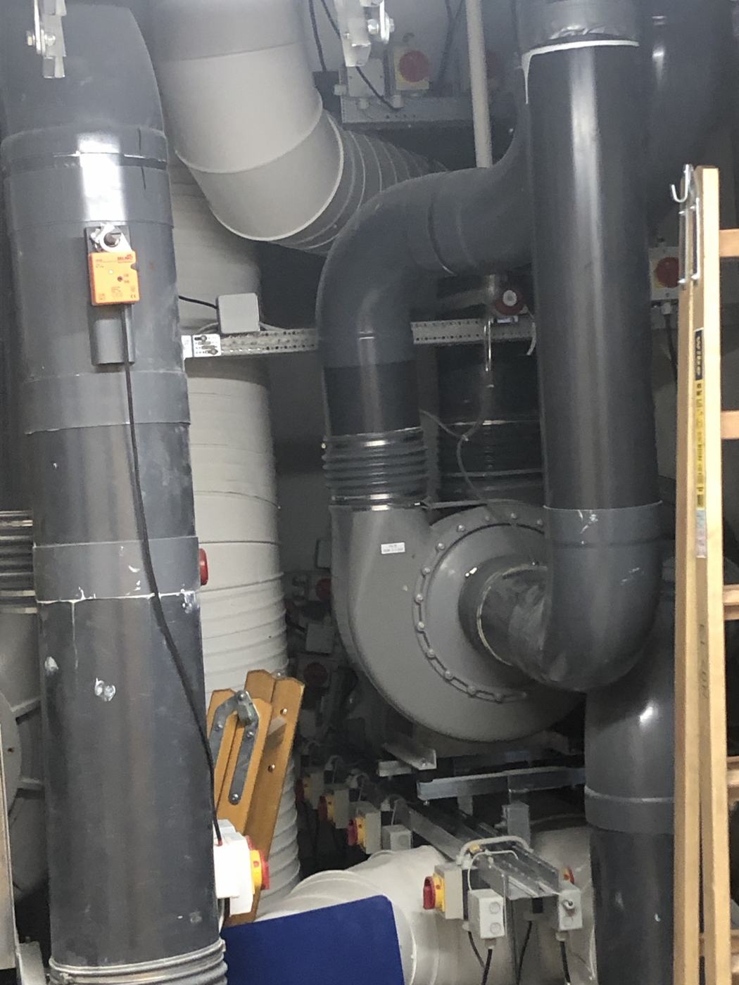 Udsugningsventilator i PP til procesudsug